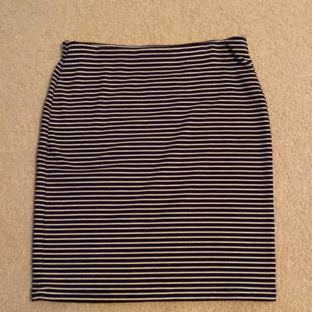 Gap stretchy striped skirt